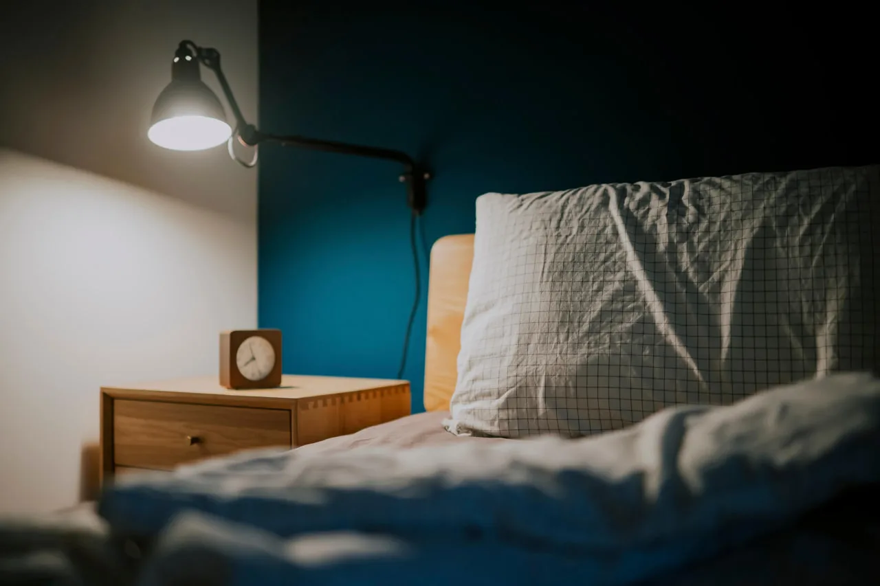 bedroom-light-1.jpg