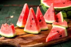 بهترین زمان روز برای مصرف هندوانه/ ناگفته‌های عجیب درباره میوه محبوب بهار و تابستان