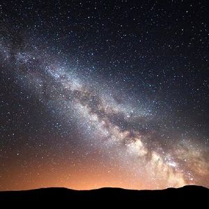 هوش مصنوعی صدها میلیارد ستاره را در راه شیری به نمایش گذاشت