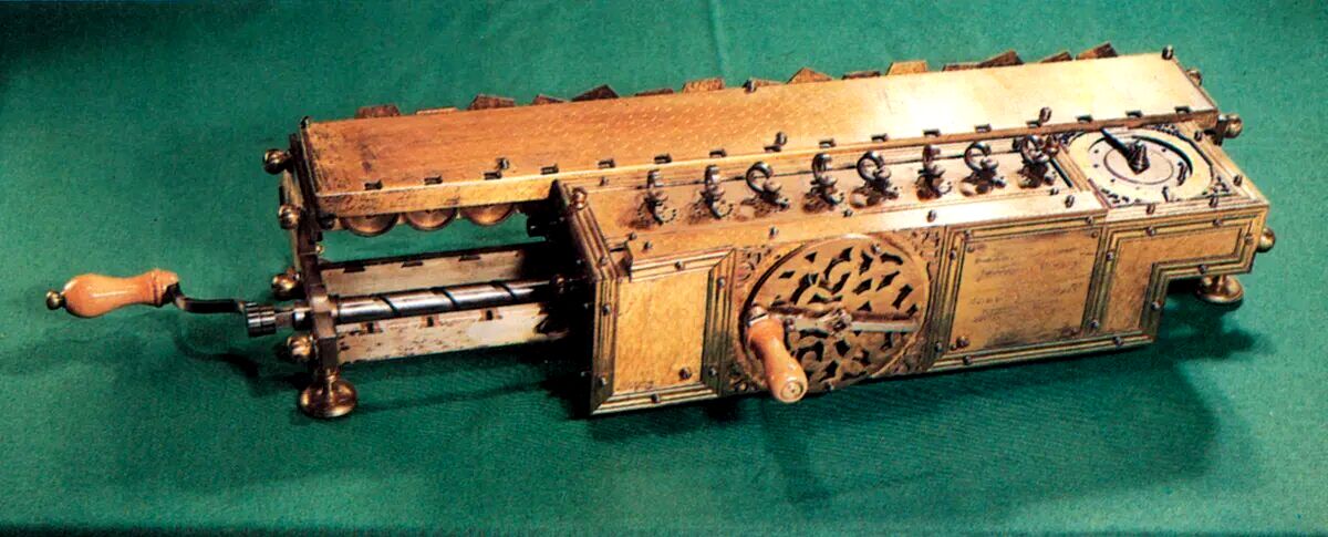 چه کسی مخترع واقعی کامپیوتر است؟