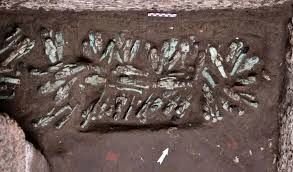 فرعونی که در قبر یک فرعون دیگر دفن شد 