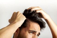 خارش سر ناشی از کمبود چه ویتامینی است؟
