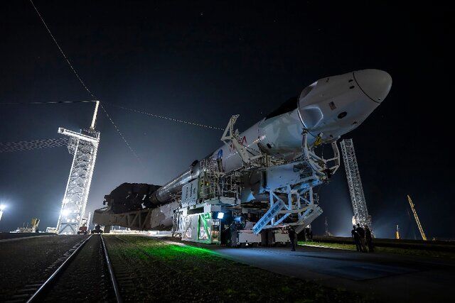 موشک ماموریت «کرو-۱۱» به محل پرتاب رسید