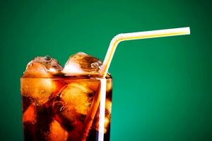 نوشابه‌های رژیمی خطر ابتلا به دیابت را افزایش می‌دهند