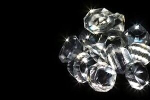 چطور الماس می‌تواند به تشخیص سرطان سینه کمک کند؟