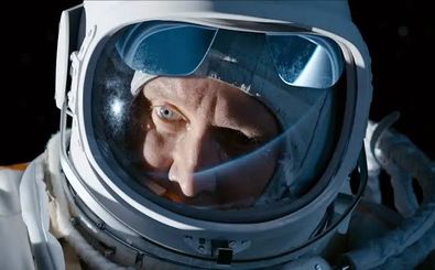 آسیب حضور طولانی‌مدت در فضا به بینایی انسان