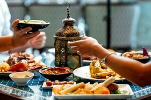 ۵ غذا که نباید افطار خود را با آنها باز کنید