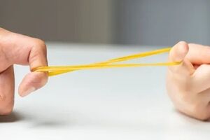 ساخت اولین کش لاستیکی جهان برای تولید برق از گرمای بدن