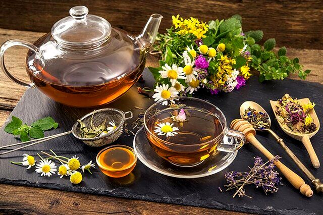۵ دمنوش برای تنظیم هورمون‌ های بدن