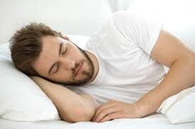چرا صبح‌ها قدبلندتر و شب‌ها کوتاه‌تر هستیم؟ 