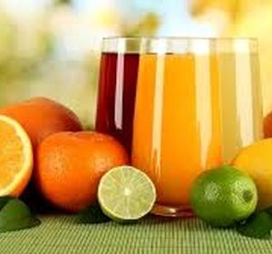 ۷ آب میوه‌ برای تسکین فوری میگرن