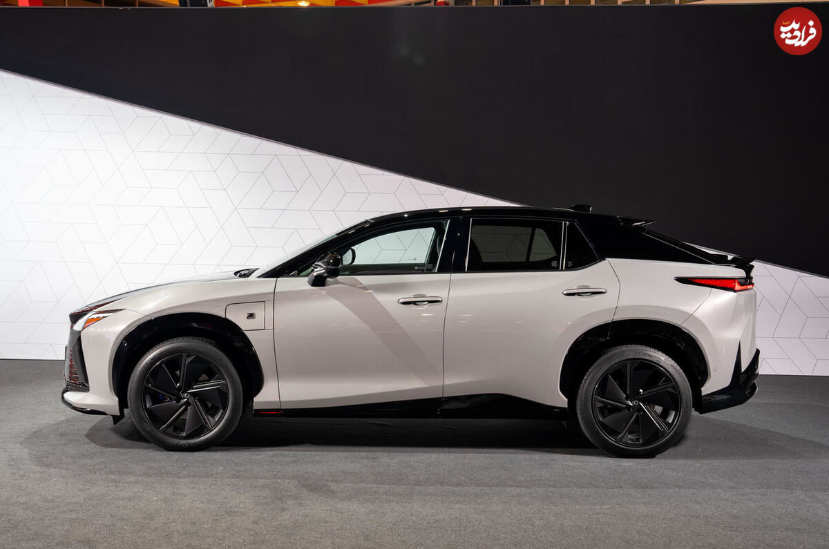 lexus-rz-f-sport-2025-side