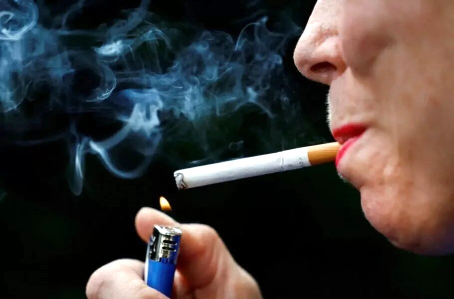 تحقیق جدید: اثر مخرب رفتار‌های ناسالم مانند سیگار کشیدن از ۳۶ سالگی آشکار می‌شود