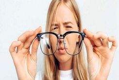 آیا بستن چشم‌ها به بهترین شنیدن کمک می‌کند؟ 