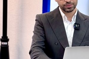 پدر اینفلوئنسر مارکتینگ ایران در بازاریابی دیجیتال کیست؟